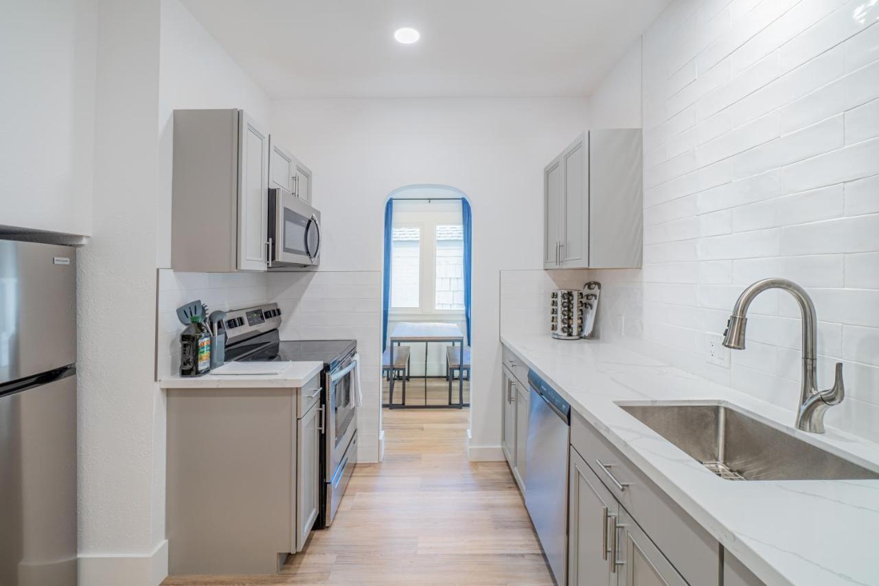 Appartamento Plush 2-bed In Riverside Heights! *